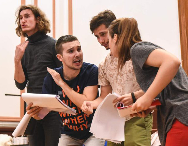 Improvizație de teatru