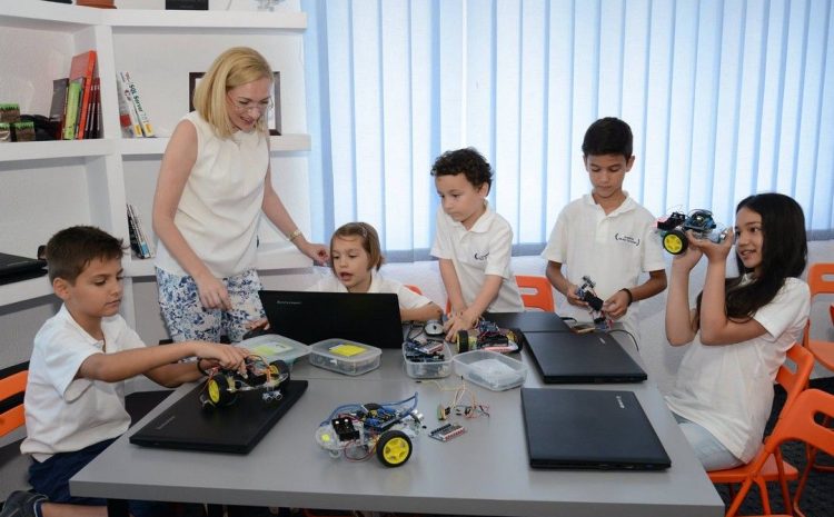 Robotica este distractivă!