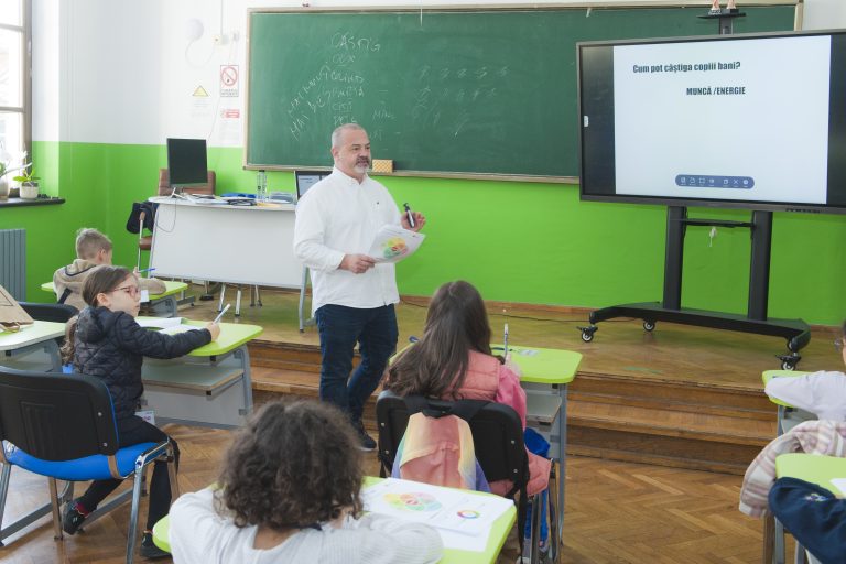 Narativ 2024 - Educatie financiara pentru copii - Adrian Asoltanie 2